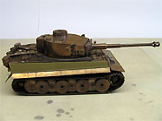 ドイツ重戦車 タイガーI 初期生産型 右側面